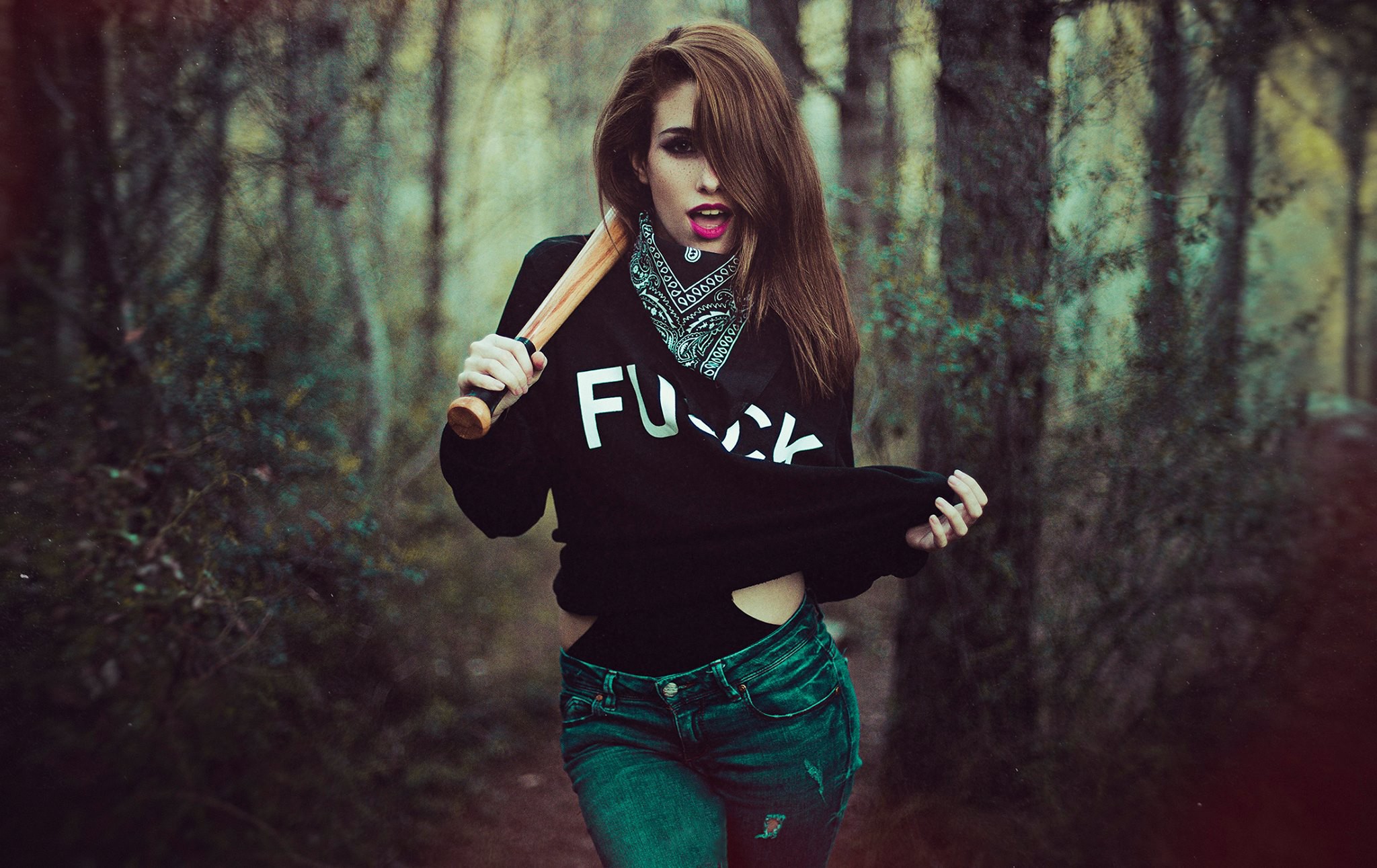 Take a pause and enjoy Sassy girls — streaming from London